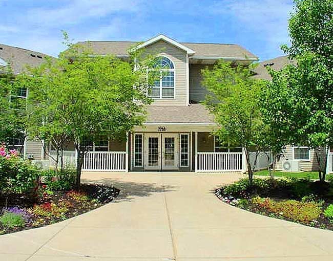 Hopkins Court Apartments