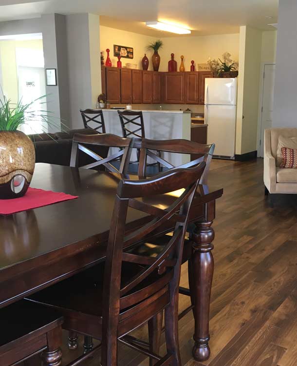 Windfall Trace Apartments 